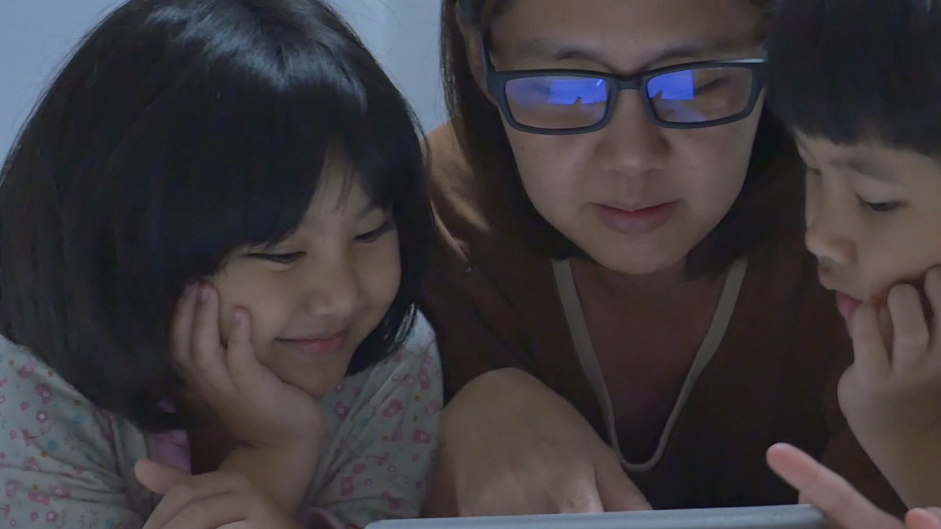 Japanese Mother Daughter Lesbian Porn milf micro bikini mz natural of